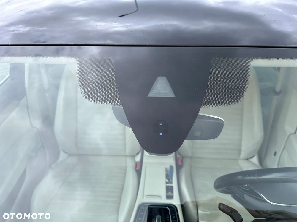 Volkswagen Passat 2.0 TDI BMT Highline DSG - 32