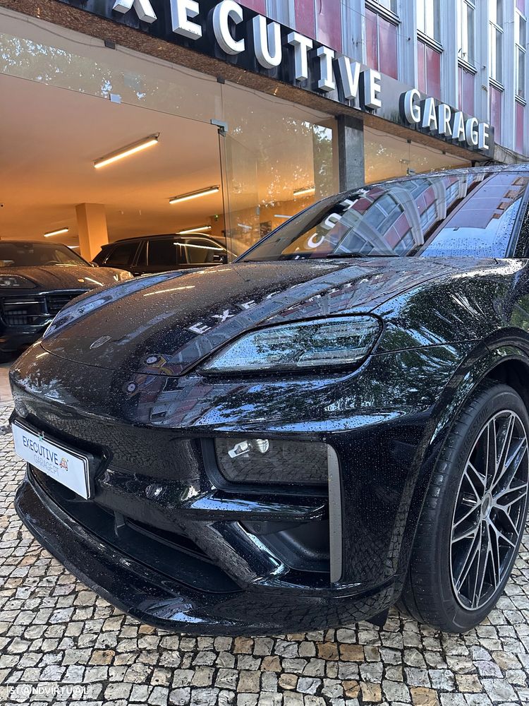 Porsche Macan Electric Turbo - 6