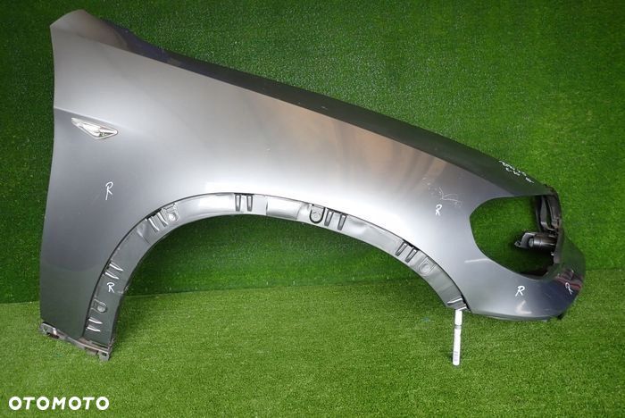 BMW X5 E70 LIFT 10- błotnik prawy przedni przód