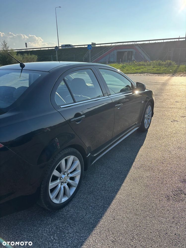 Mitsubishi Lancer 1.8 Instyle NAVI - 7