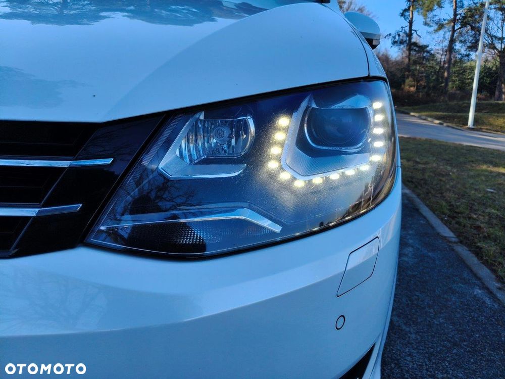 Volkswagen Sharan 2.0 TDI (BlueMotion Technology) Highline - 33