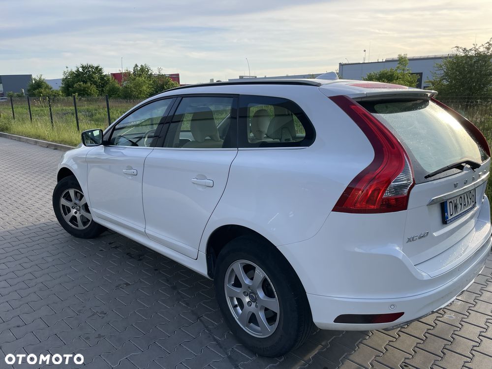 Volvo XC 60 - 2