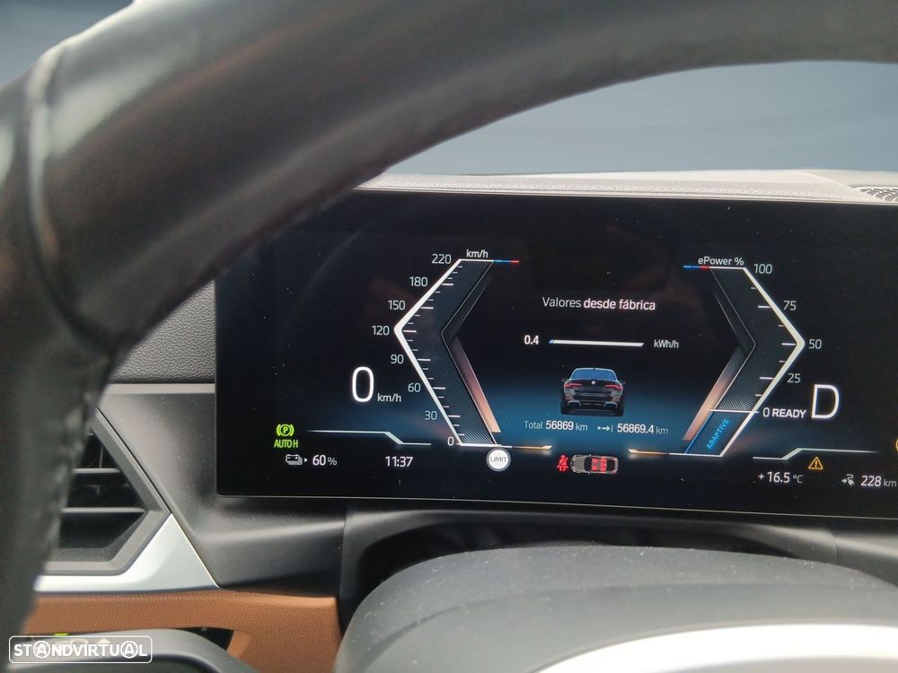 BMW i4 eDrive40 Edição Desportiva M - 18
