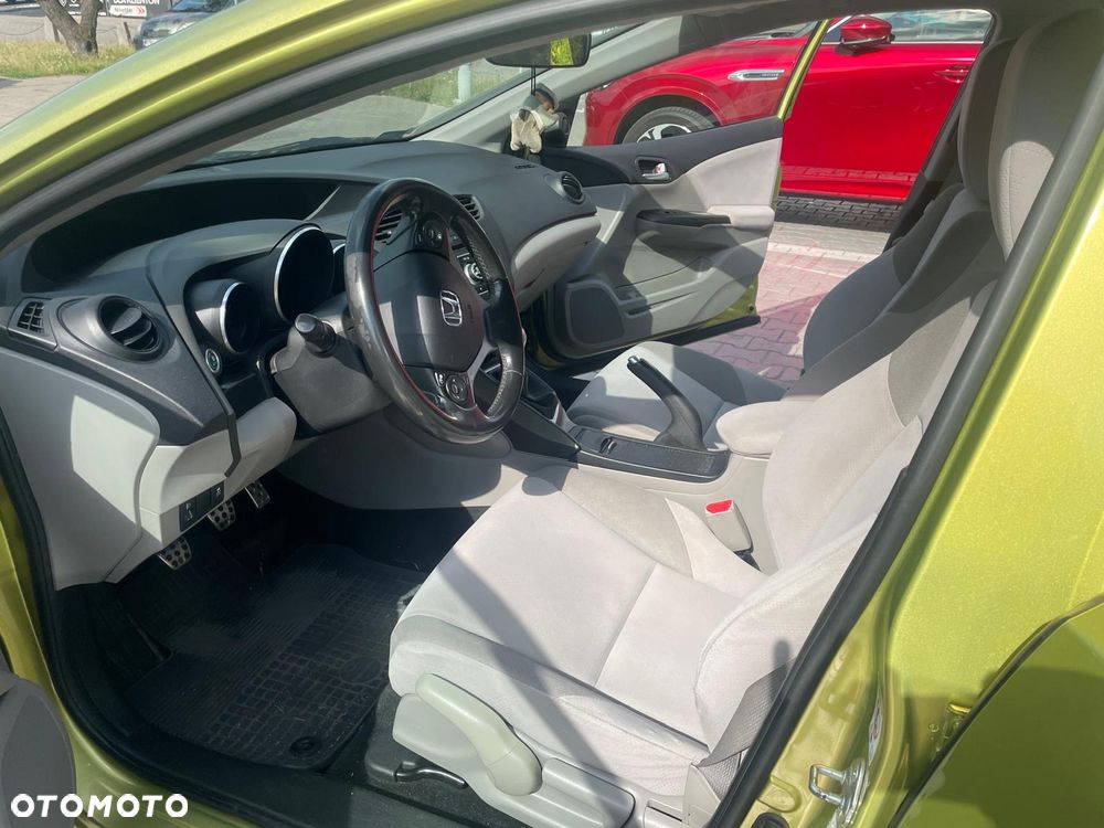 Honda Civic 1.8 Sport - 8