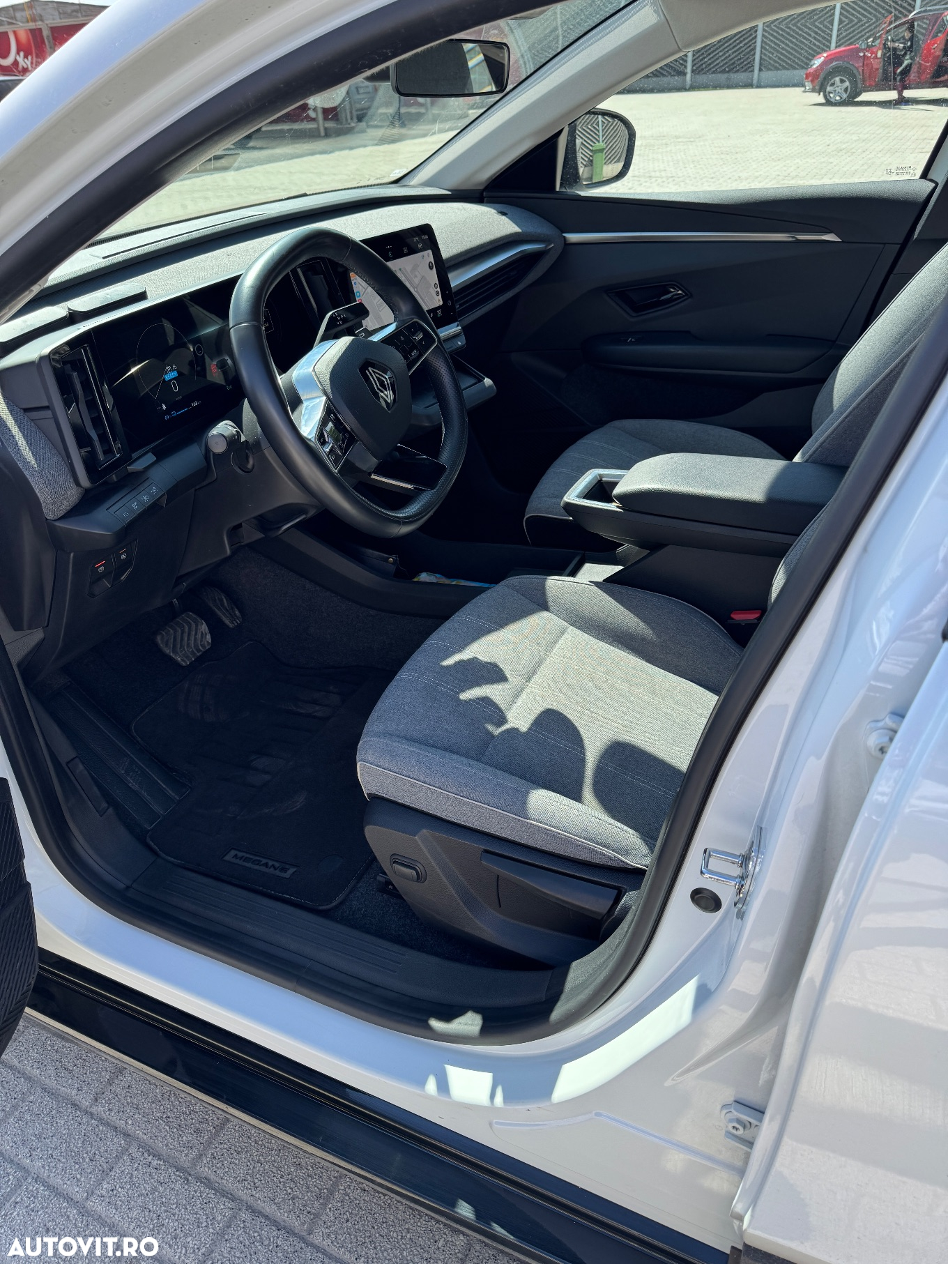 Renault Megane E-TECH EV40 standard charge equilibre - 5