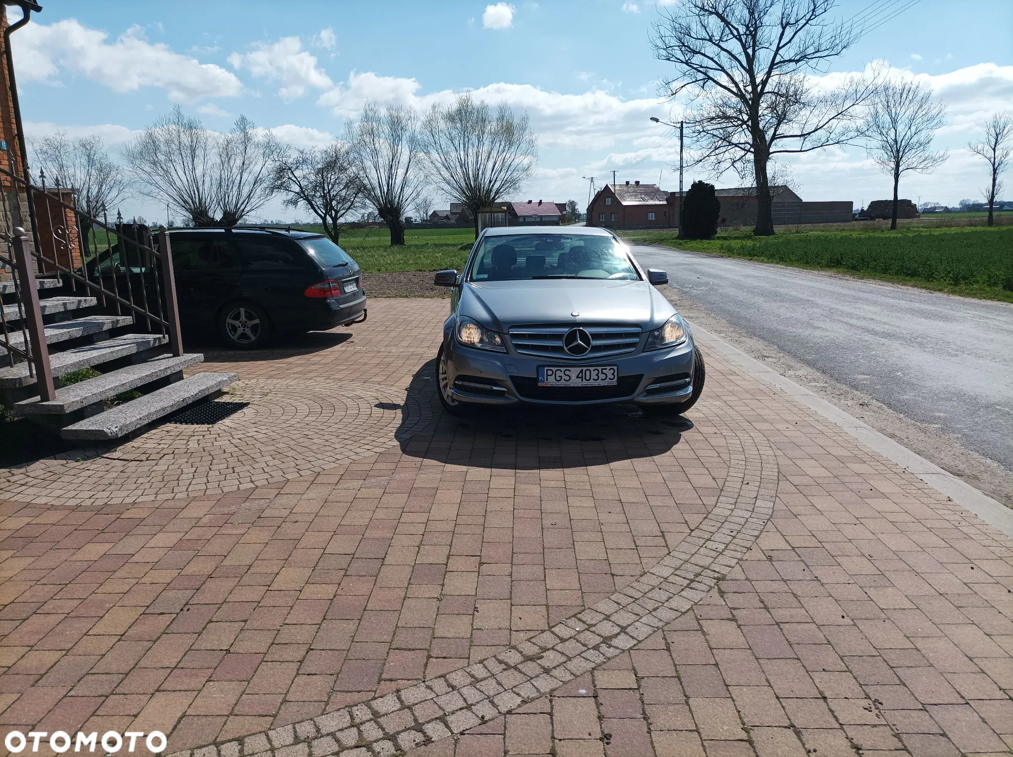 Mercedes-Benz Klasa C 180 (BlueEFFICIENCY) Avantgarde - 2