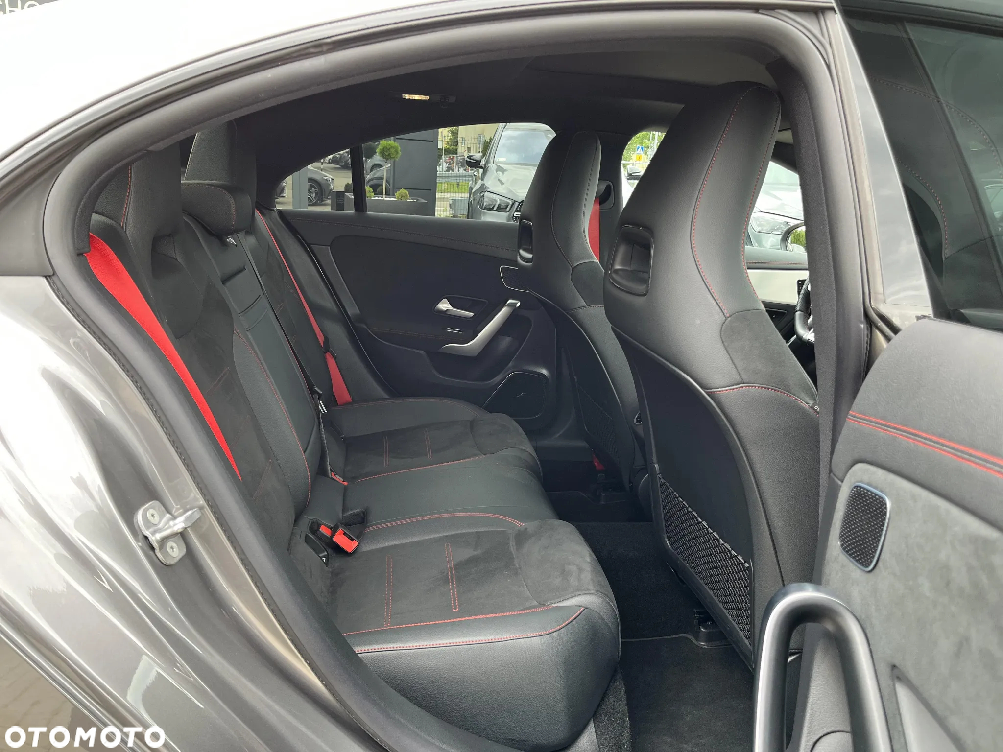 Mercedes-Benz CLA AMG 35 4-Matic 7G-DCT - 14