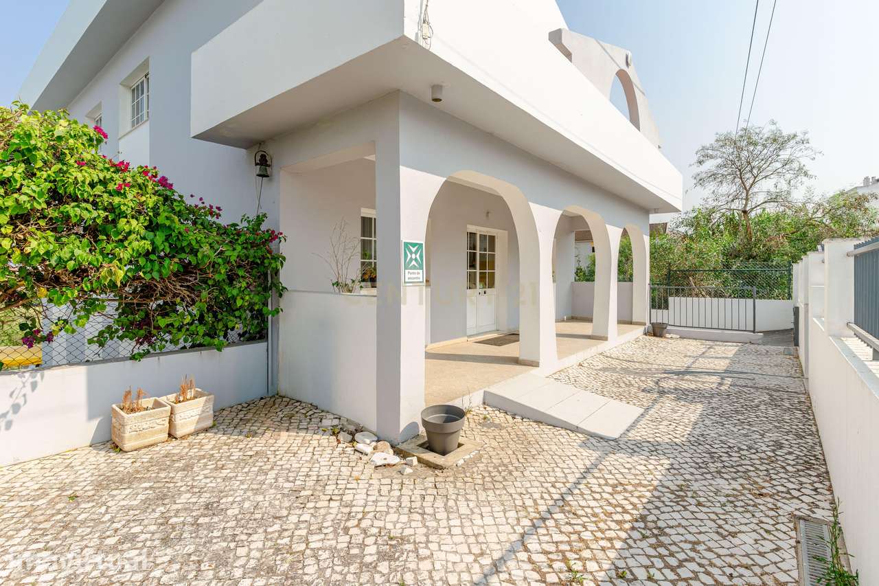 Edifício de Serviços com Potencial de Reconversão para Habitação - Arr - Grande imagem: 4/48
