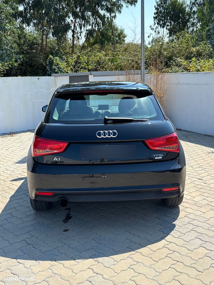 Audi A1 1.0 TFSI Design - 5