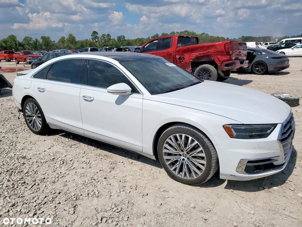 Audi A8 - 5