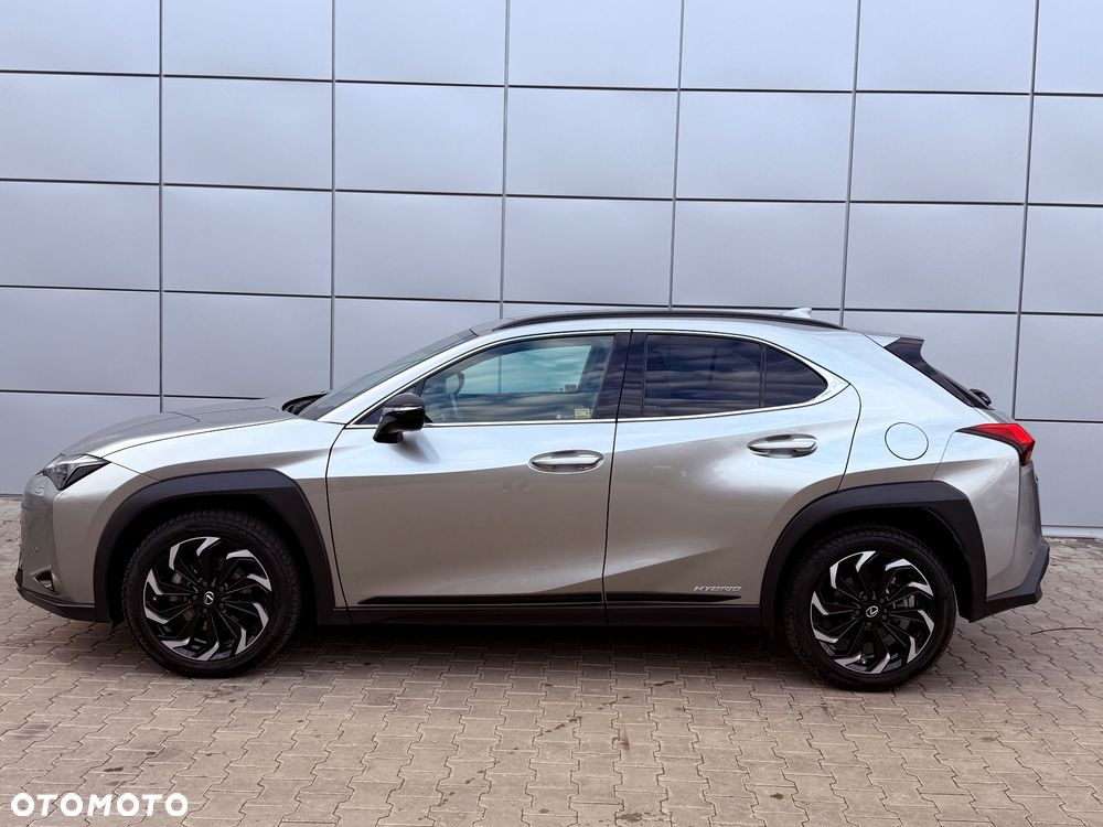 Lexus UX 250h Prestige 2WD - 10