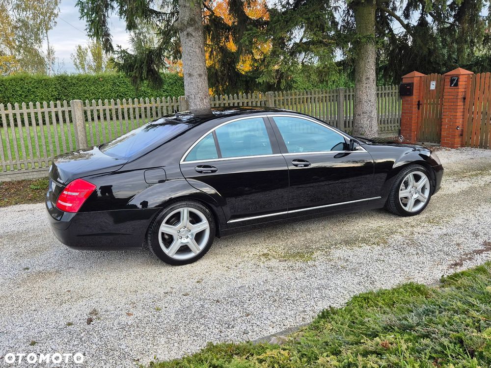 Mercedes-Benz Klasa S 500 4Matic 7G-TRONIC - 24