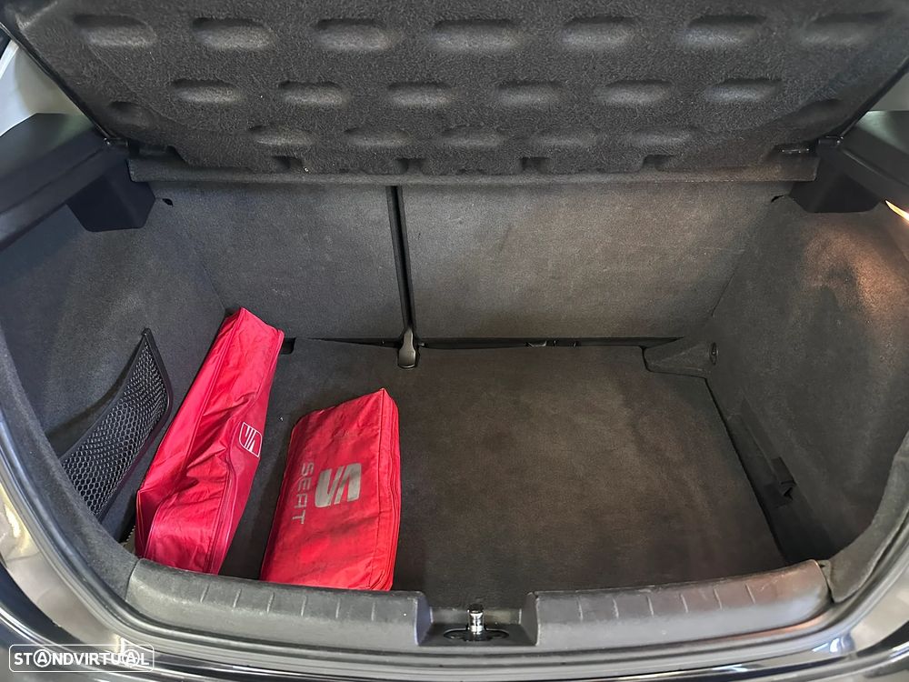 SEAT Leon 2.0 TDI FR DPF - 17