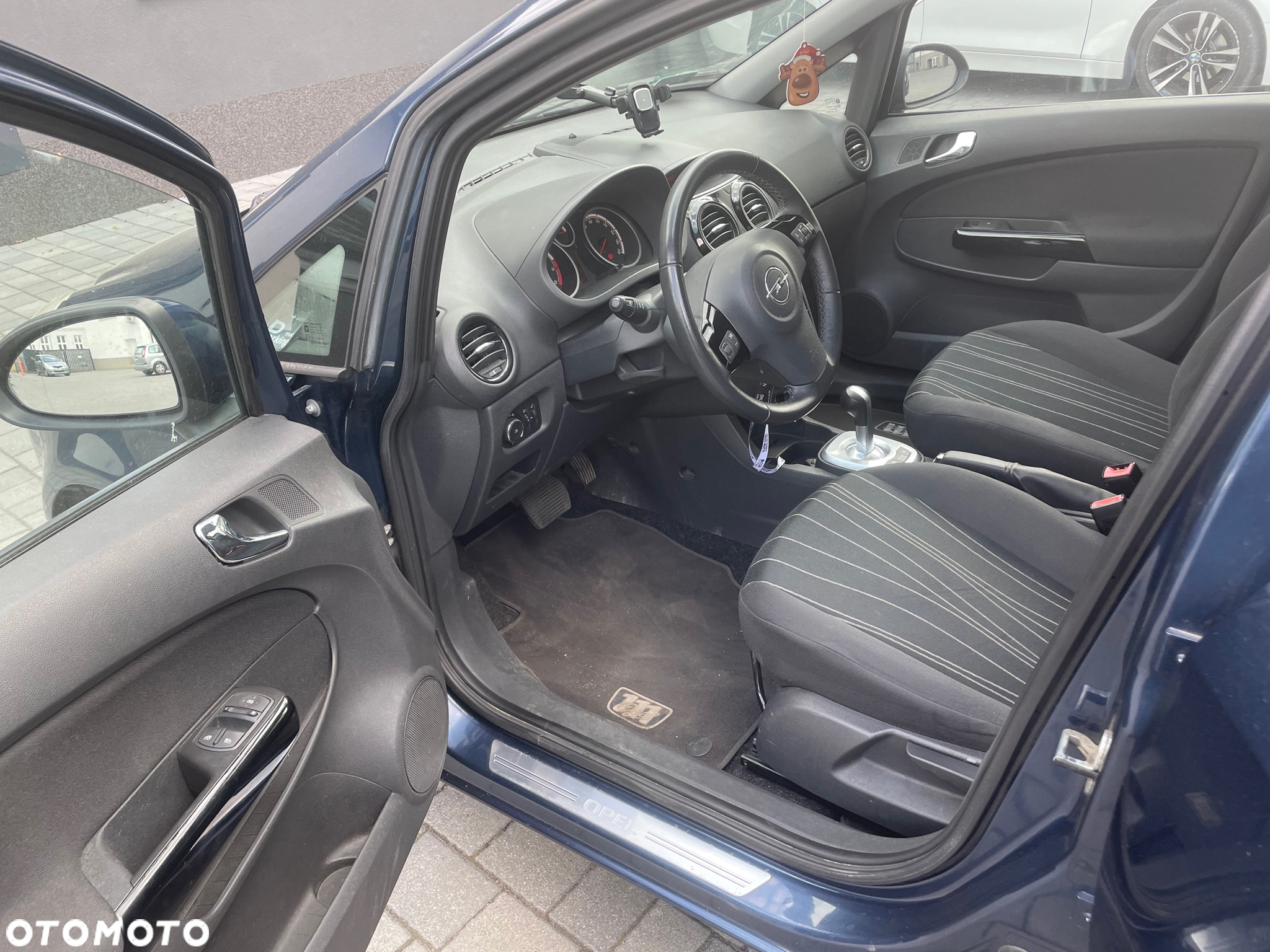 Opel Corsa - 7