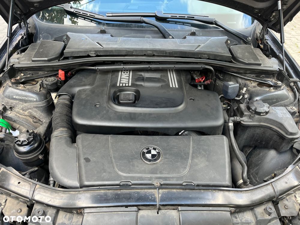 BMW Seria 3 320d DPF - 16