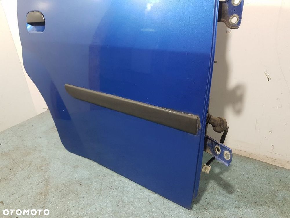 DAIHATSU CUORE VI DRZWI TYŁ PRAWEJ HB 5D - 5