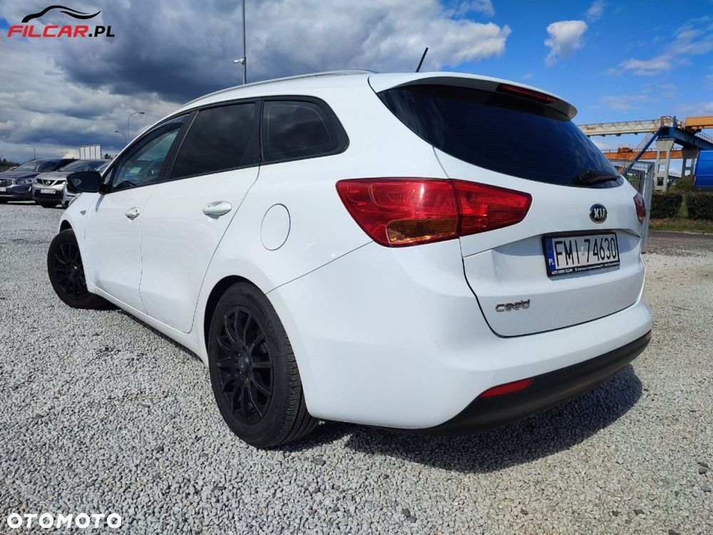 Kia Ceed - 3