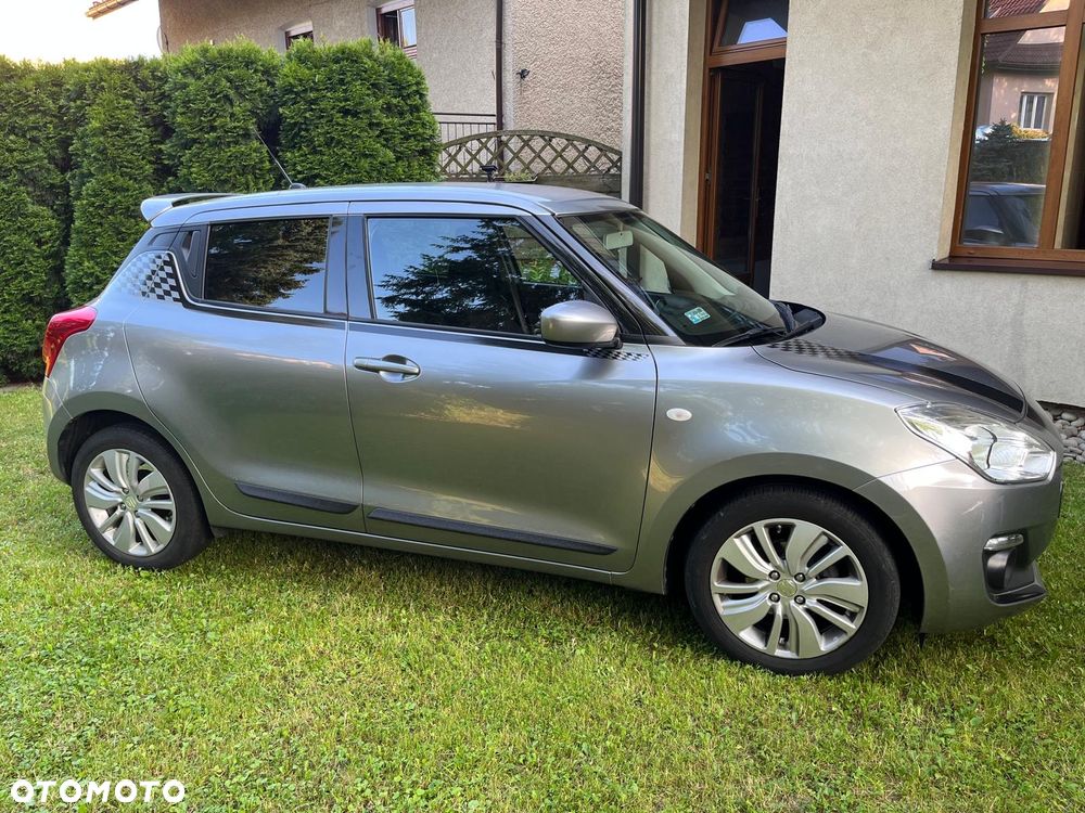 Suzuki Swift 1.2 Premium Plus - 1