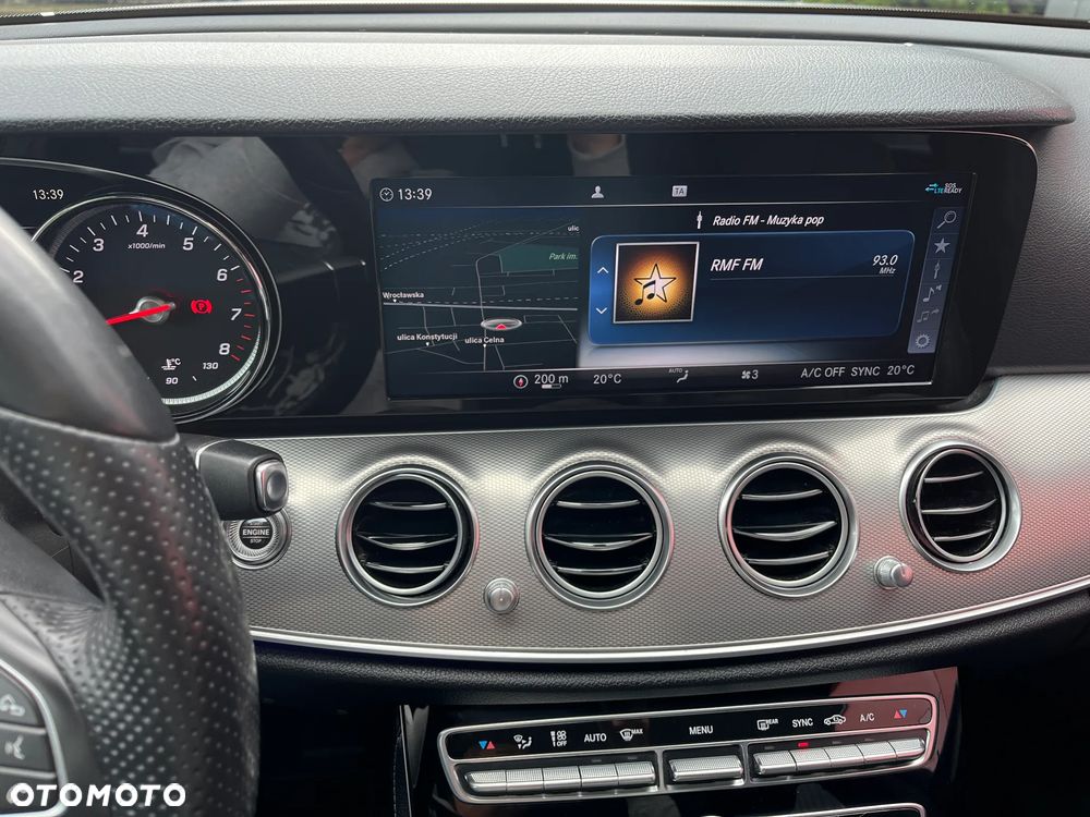 Mercedes-Benz Klasa E 200 9G-TRONIC Avantgarde - 13