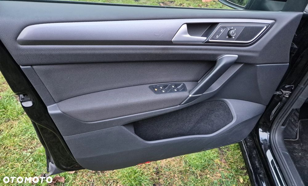 Volkswagen Golf Sportsvan 1.6 TDI BlueMotion Technology Lounge - 16