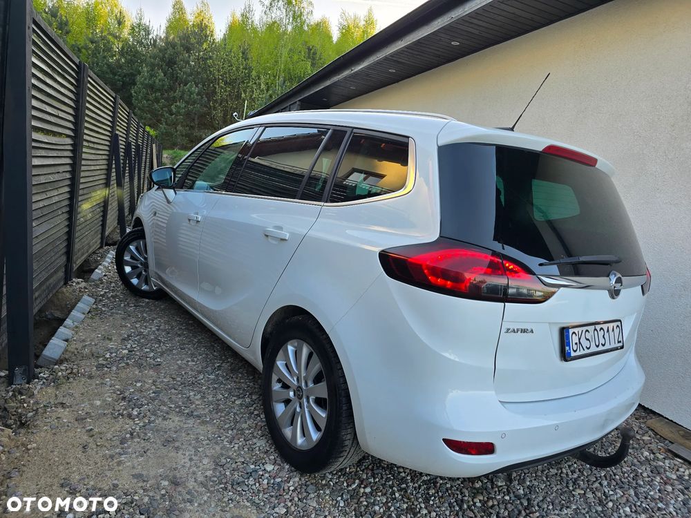 Opel Zafira - 9