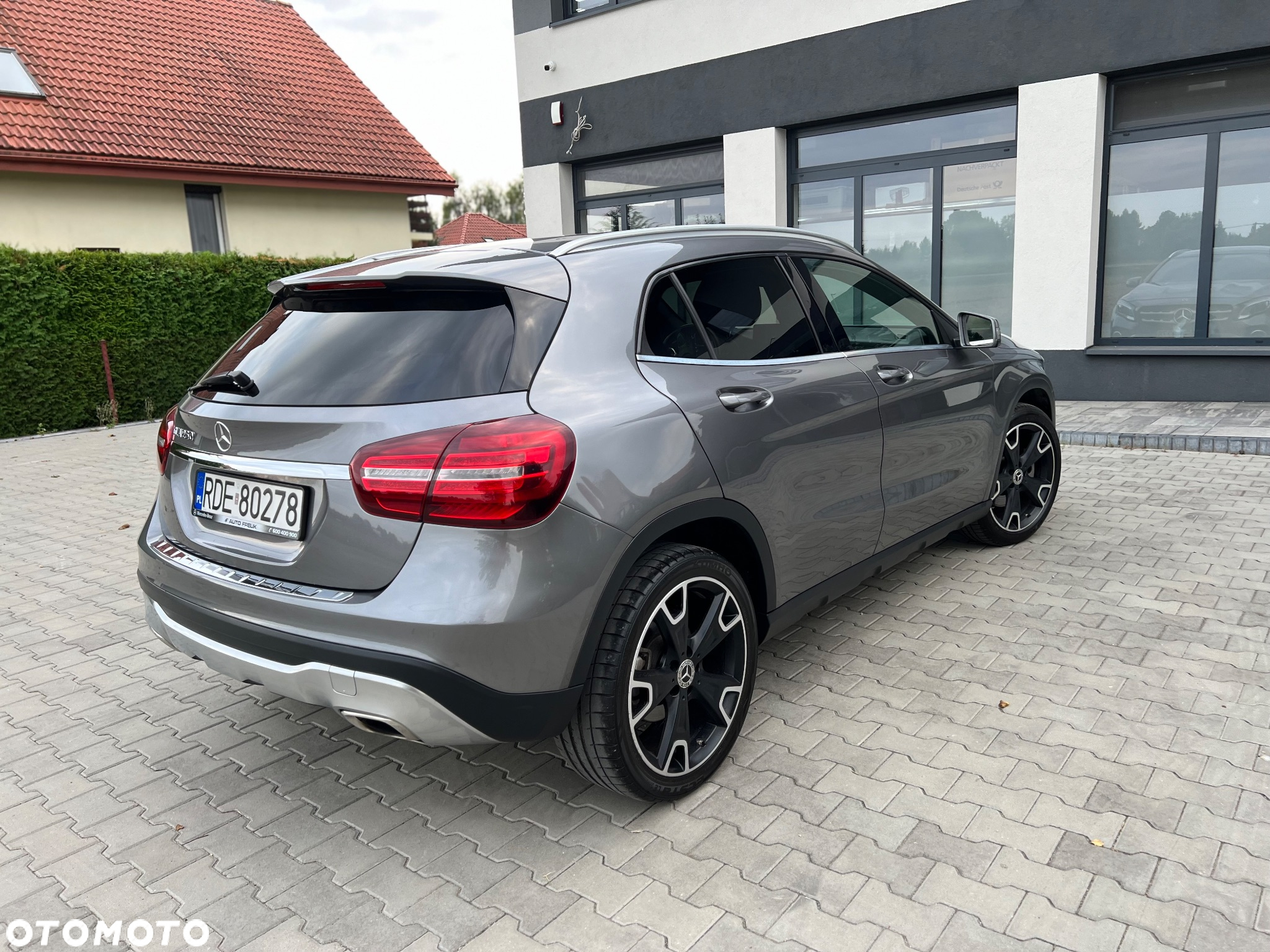 Mercedes-Benz GLA 250 7G-DCT AMG Line - 30