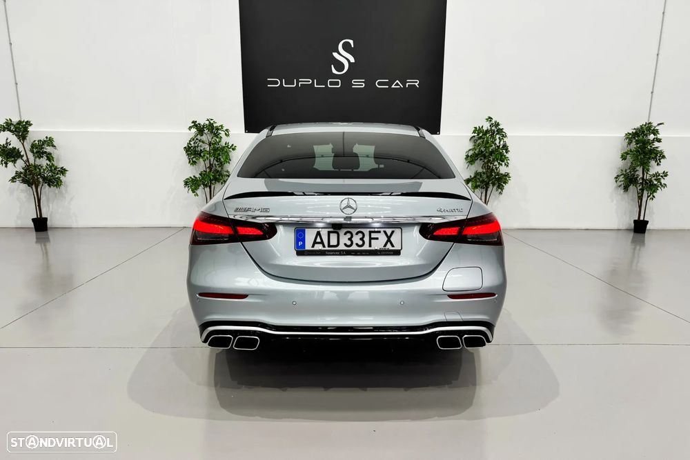 Mercedes-Benz E 300 de AMG Line 4Matic - 14