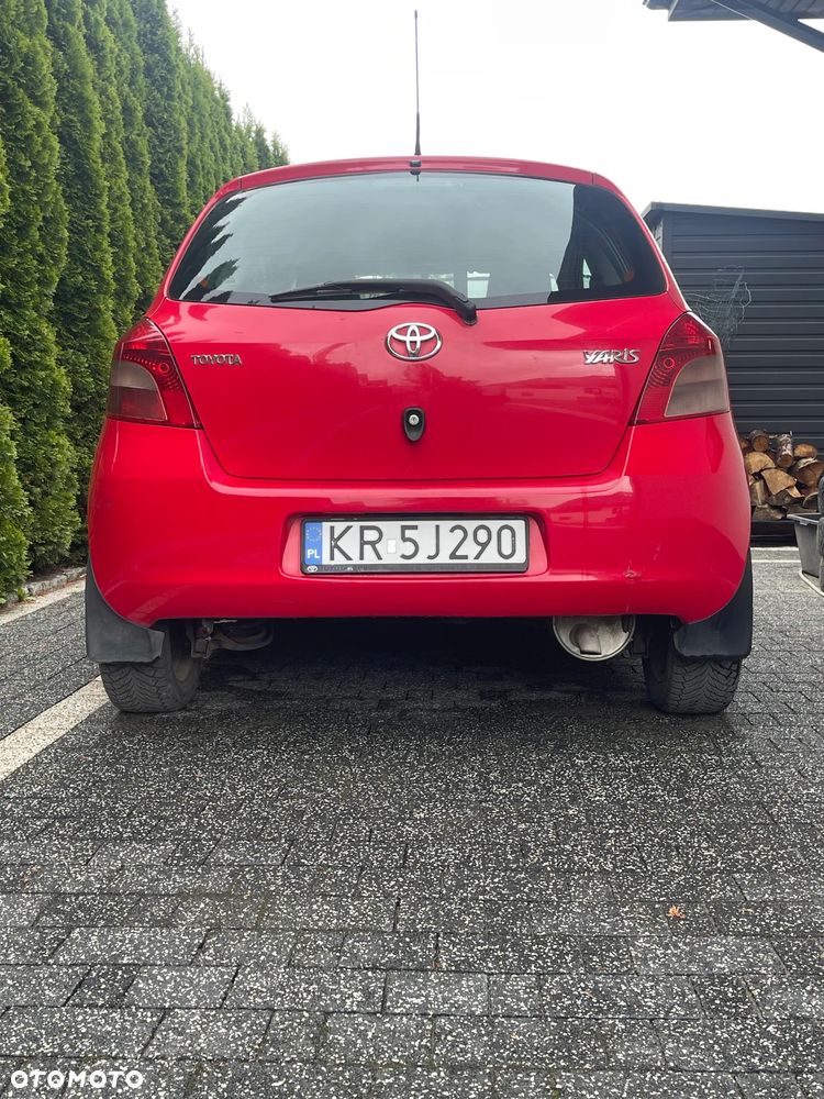 Toyota Yaris - 5