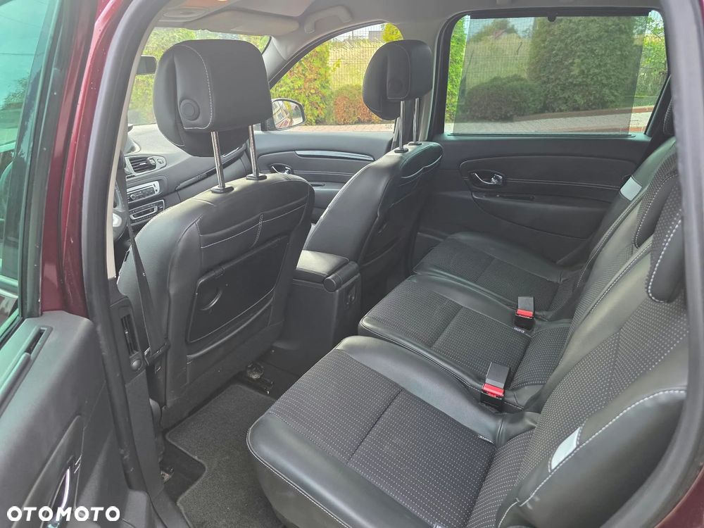 Renault Scenic - 11
