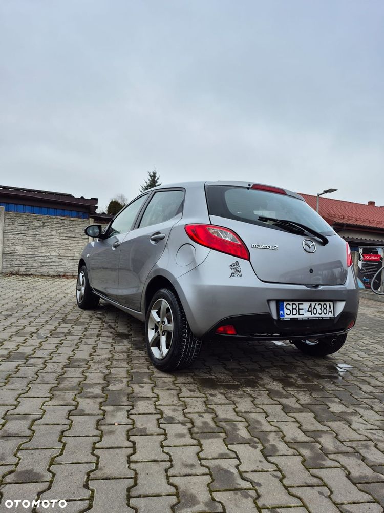 Mazda 2 - 9