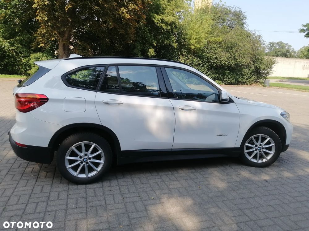 BMW X1 sDrive18d - 4