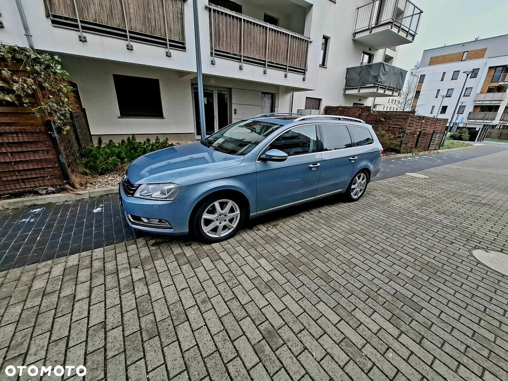 Volkswagen Passat 2.0 TDI DPF DSG Highline - 1