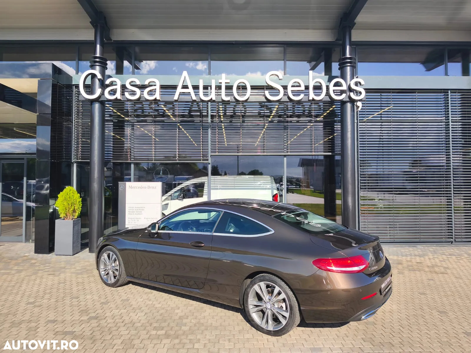 Mercedes-Benz C 220 d Coupe 4MATIC Aut. - 3