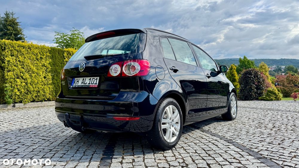 Volkswagen Golf Plus 2.0 TDI Comfortline - 12