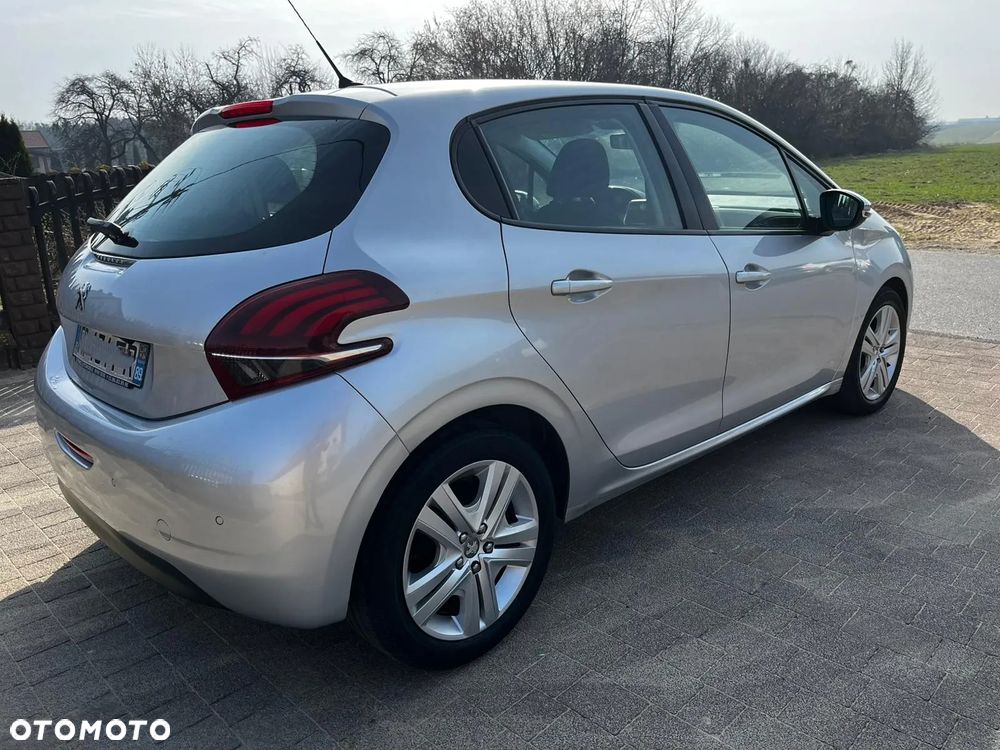 Peugeot 208 1.6 BlueHDi Active - 4