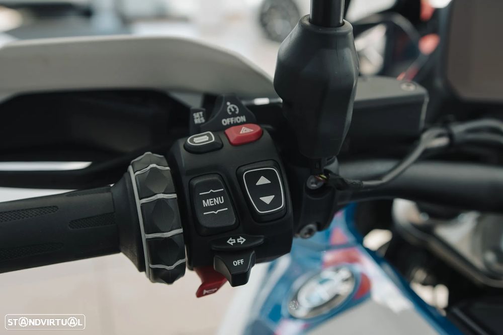 BMW R 1300 GS Trophy - 8