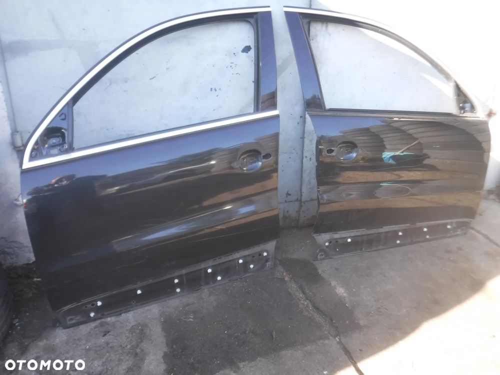 Vw Tiguan I 5N drzwi prawe przod bez rdzy - 2