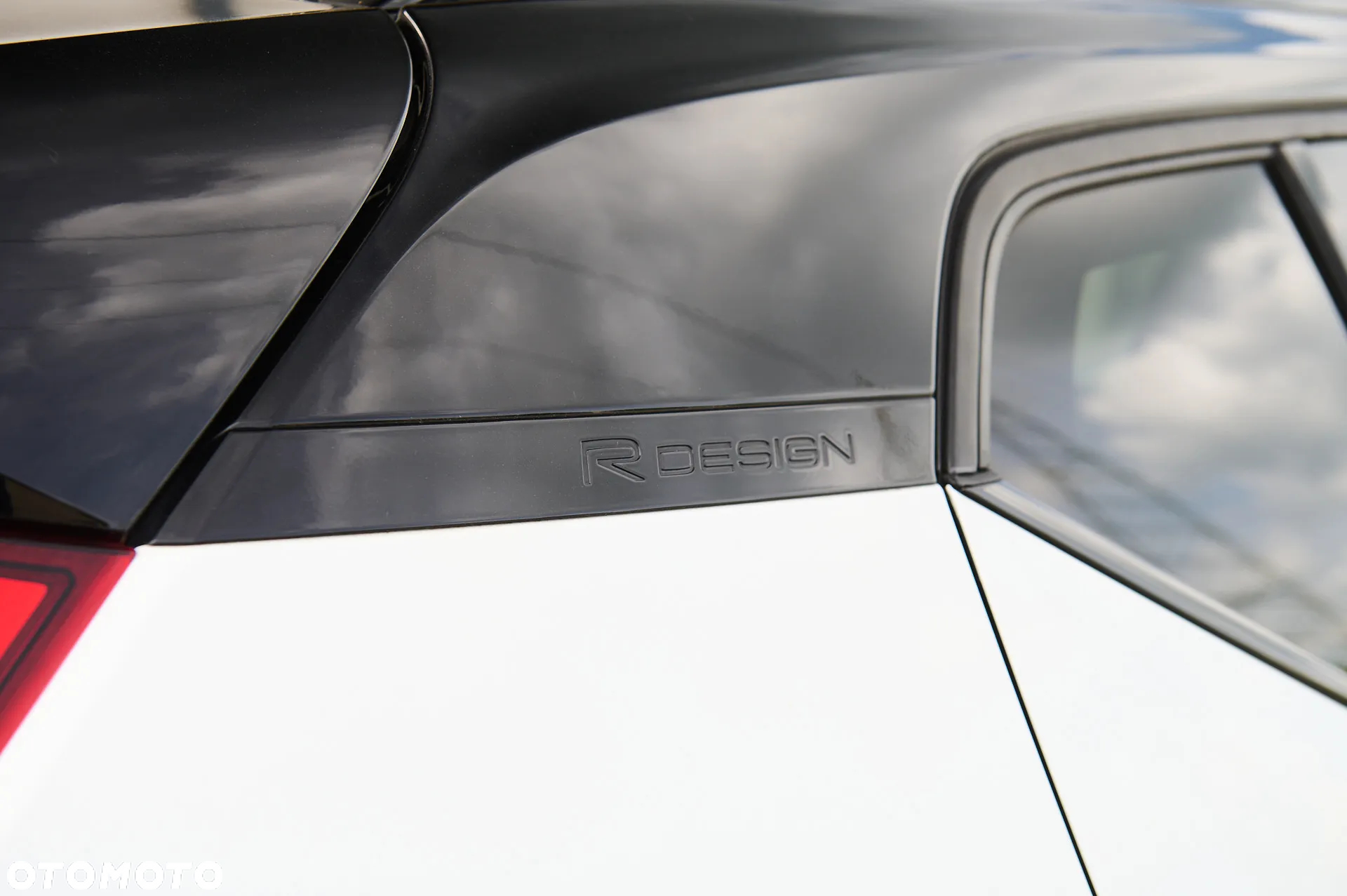 Volvo XC 40 T3 R-Design - 27