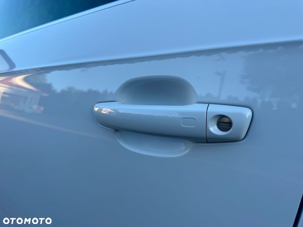 Audi A3 3-drzwiowe 2.0 TDI design - 18