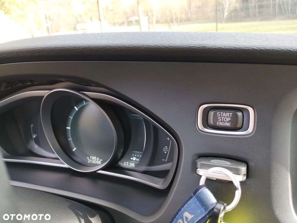Volvo V40 - 6