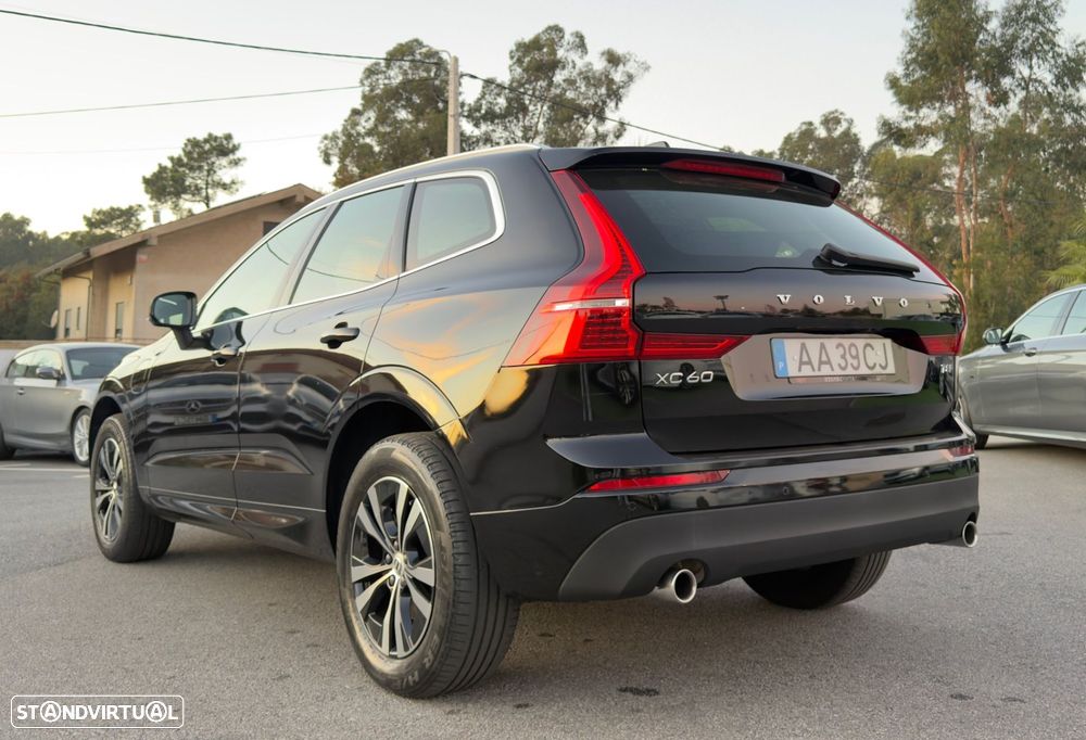 Volvo XC 60 2.0 T8 PHEV Momentum AWD - 4