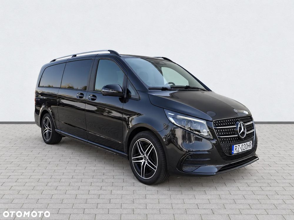 Mercedes-Benz Klasa V - 9