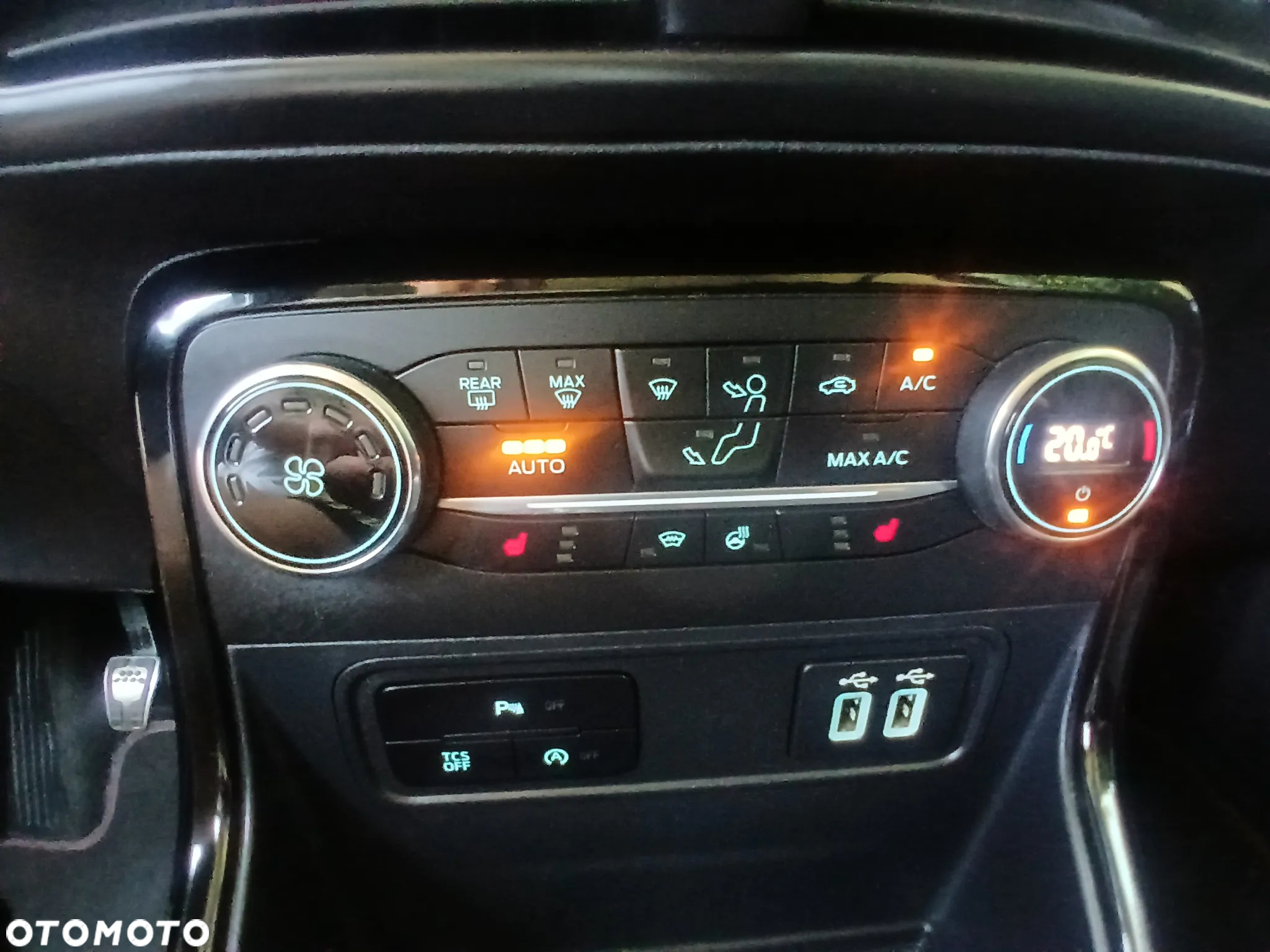 Ford EcoSport 1.0 EcoBoost ST-Line Black ASS - 19