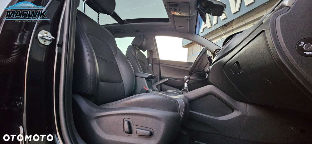 Hyundai Tucson - 33