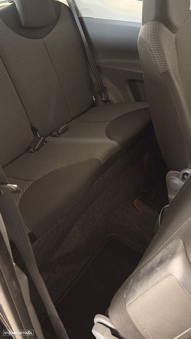 Toyota Aygo 1.0 + AC - 9