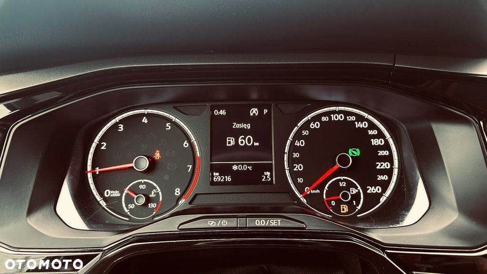 Volkswagen Polo 1.0 TSI Comfortline DSG - 6