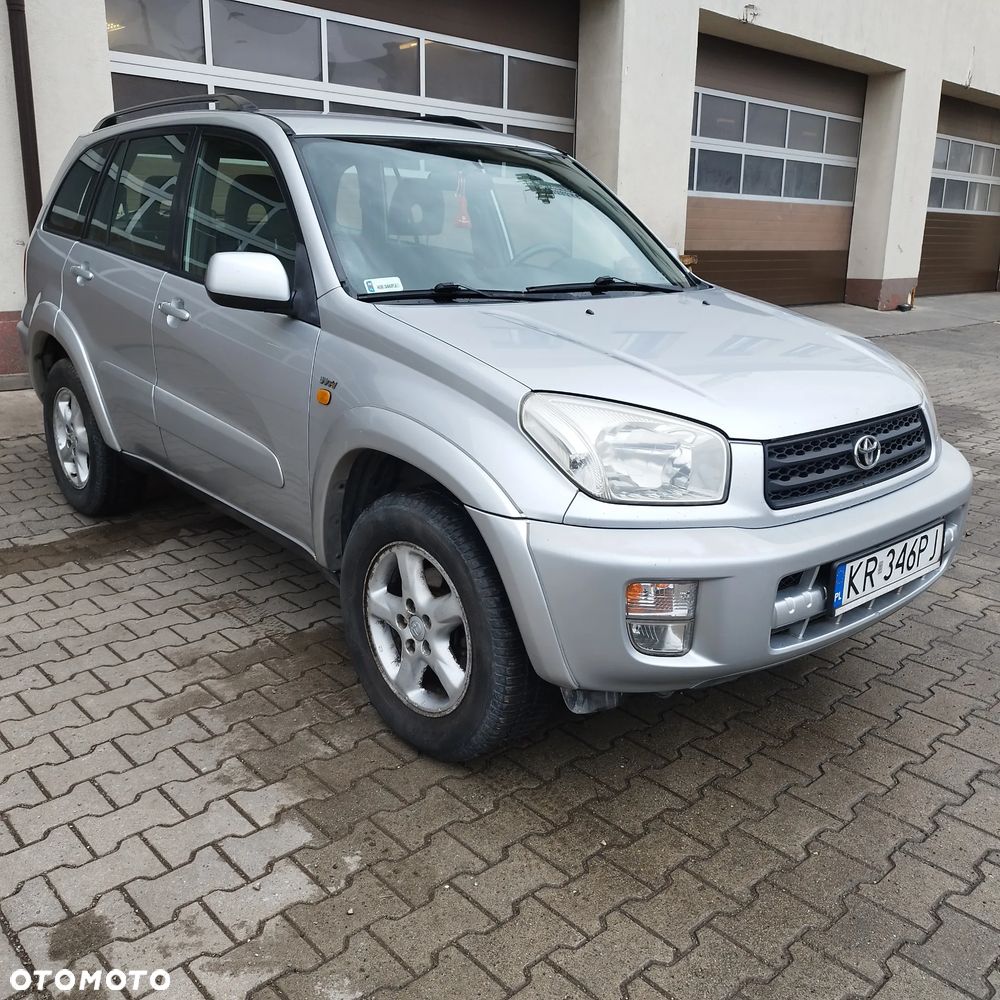 Toyota RAV4 - 2