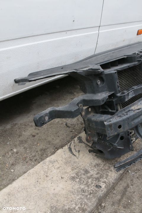 pas przód VW Passat B6 2.0 TDI - 4