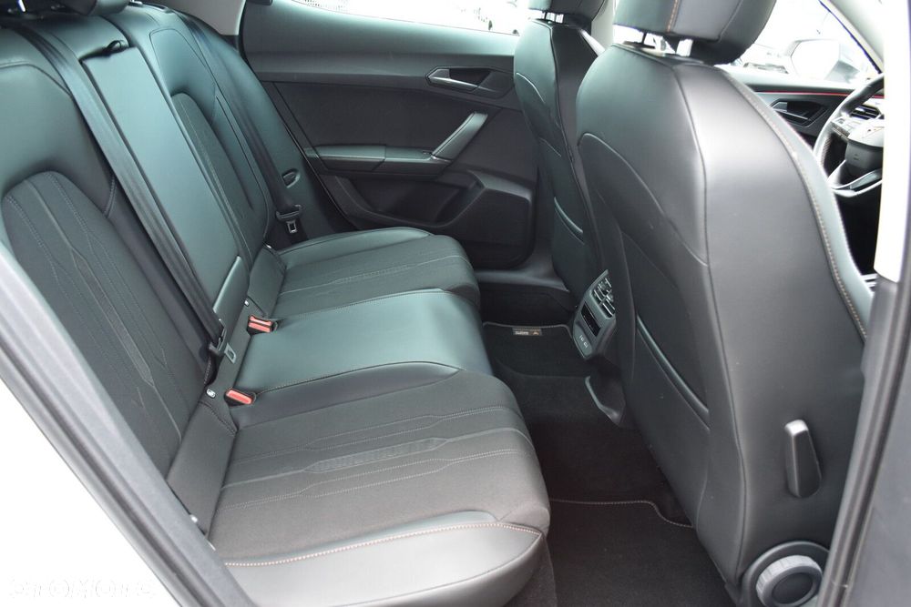 Cupra Formentor 1.4 e-Hybrid DSG - 33