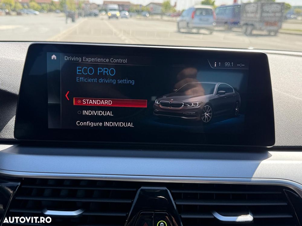 BMW Seria 5 520d Sport Line - 22